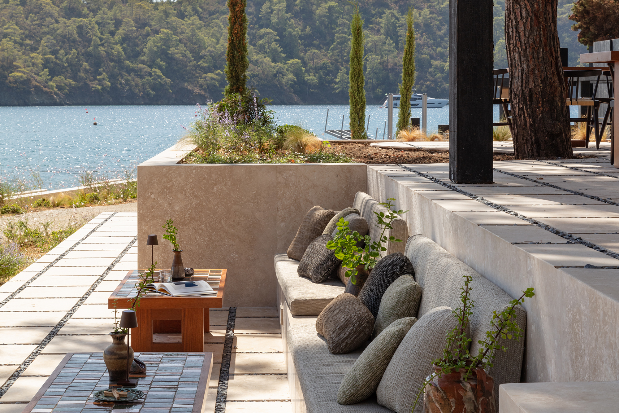 Ahãma_Glasshouse_Lounge-Area_2