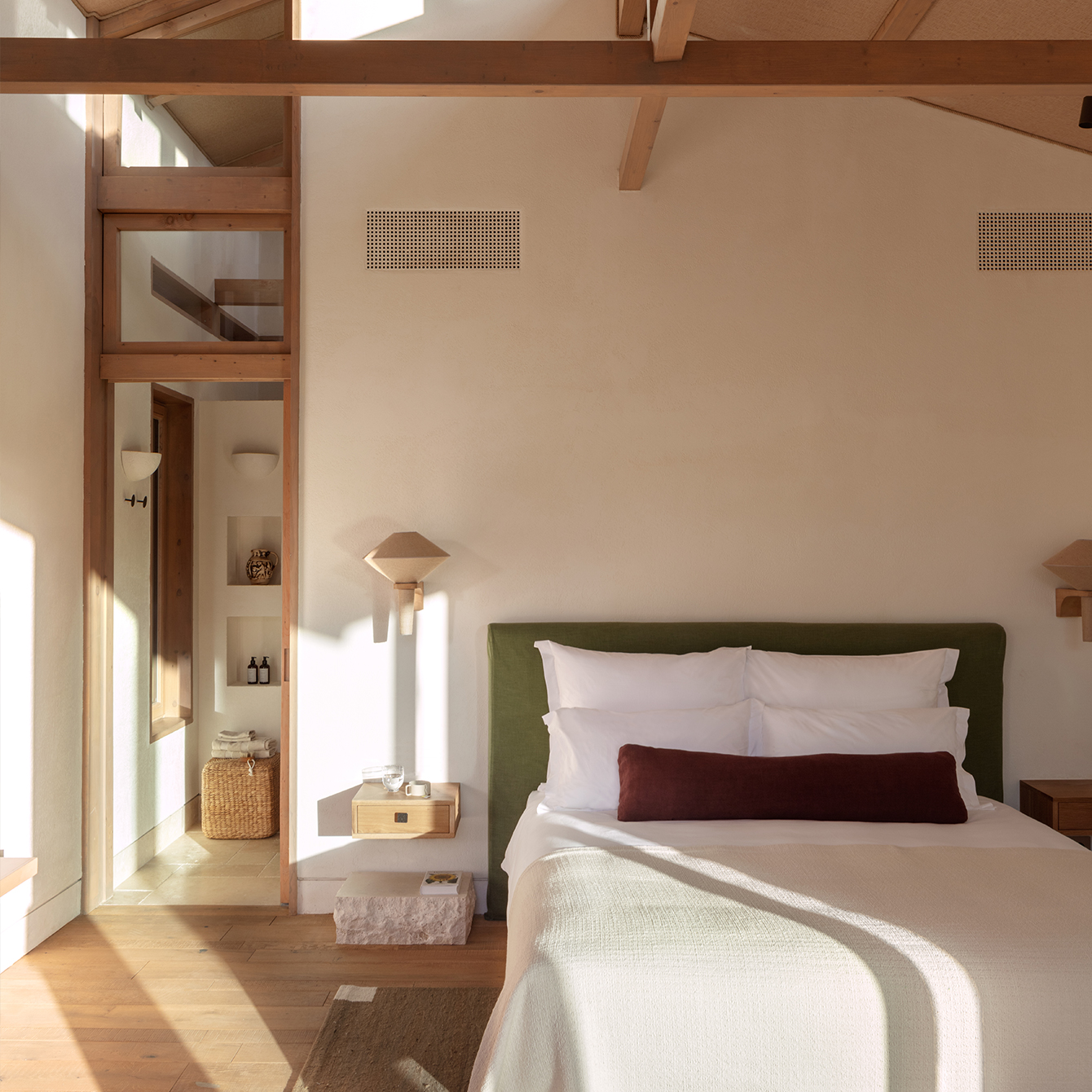 Deluxe_Forest_Cabana-2
